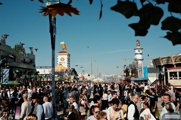 crowd